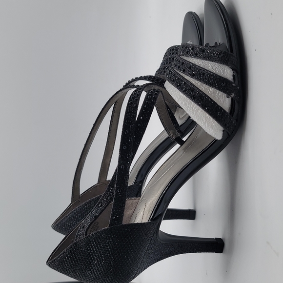 Bandaging women's Maggie open toe classic pumps - Picture 2 of 5